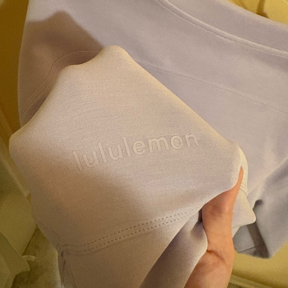 Lululemon Peleton Perfectly Oversized Softstreme Cropped Sweatshirt in Lilac - Picture 8 of 9